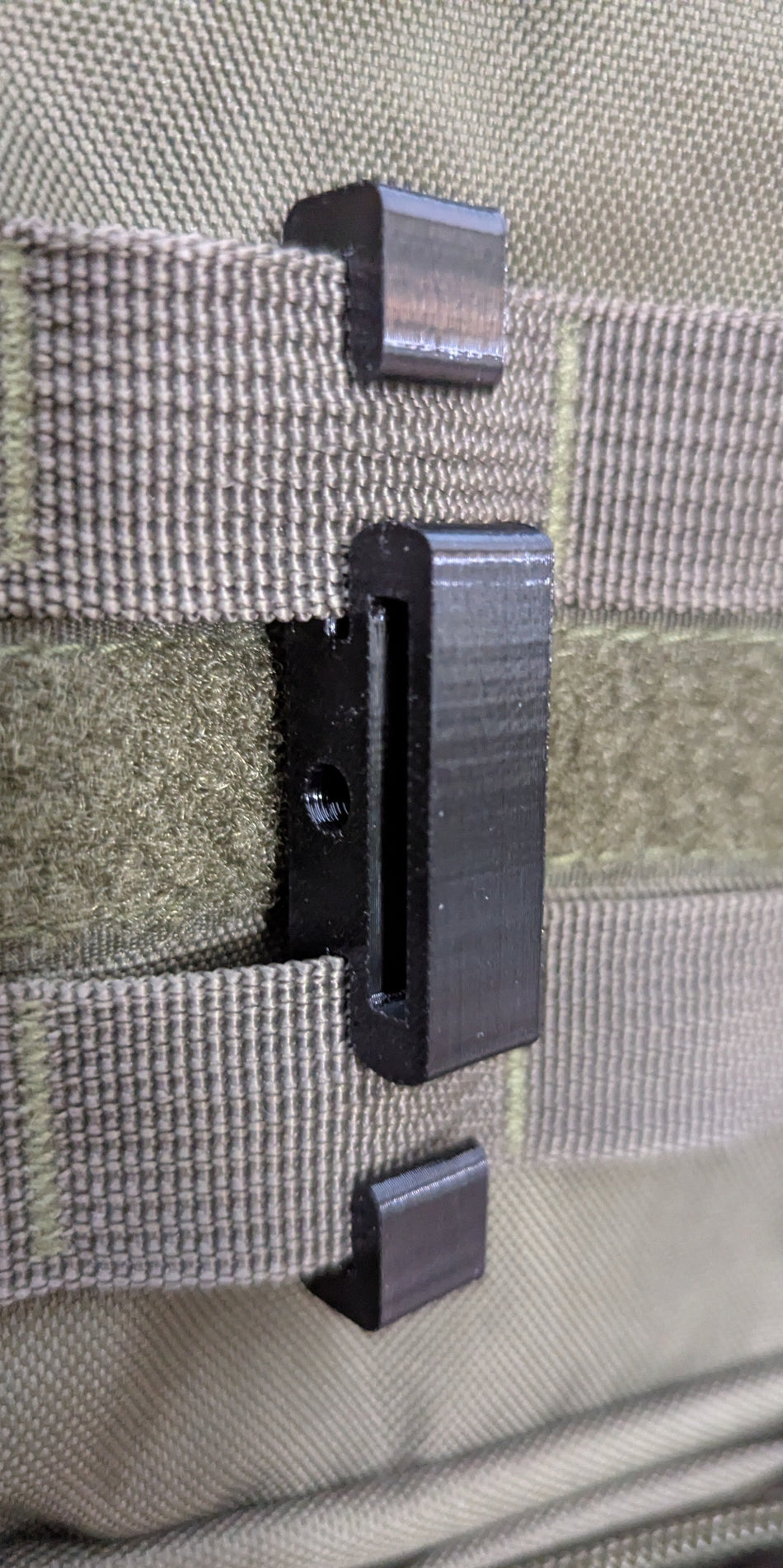 Molle Reverser Clip