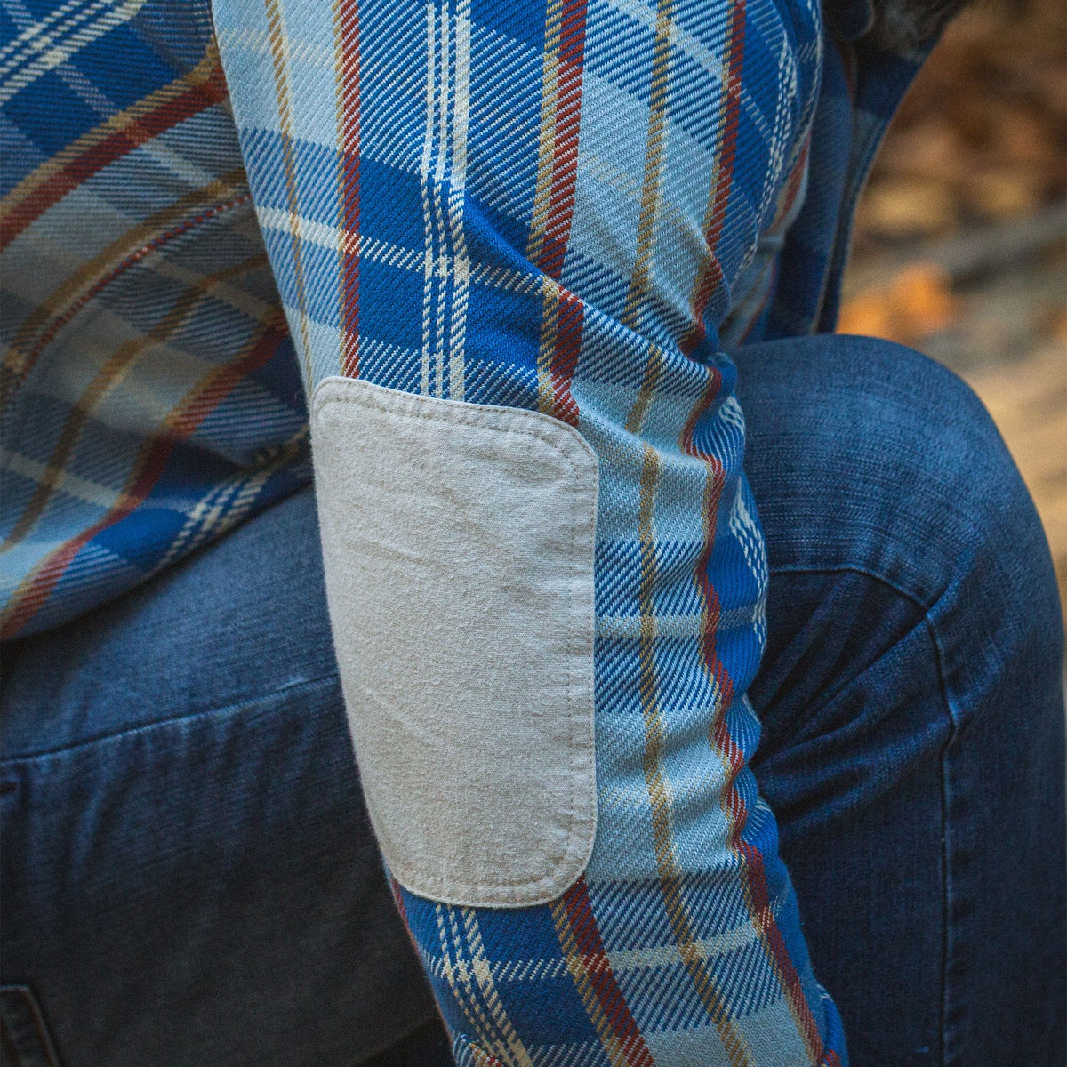 Stratus Plaid - Men's Hardwood Heavyweight Flannel Shirt - Lifestyle4
