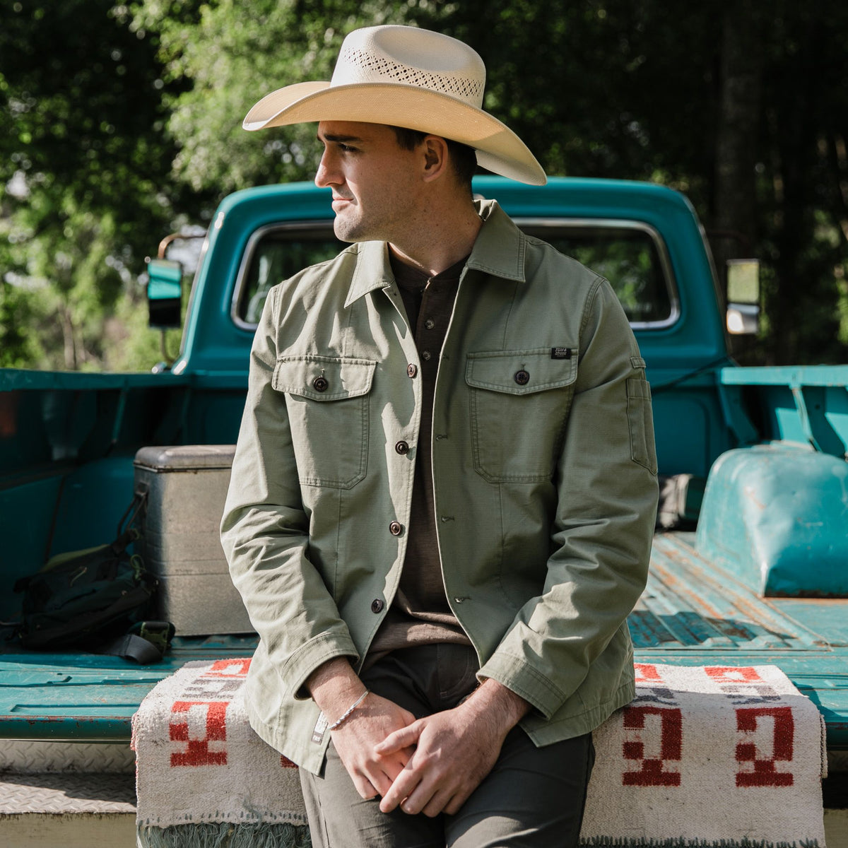 Olive - Men's Epoch Lightweight Twill Shirt Jacket - Lifestyle1