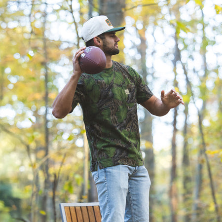 Mossy Oak - Men's Flush Out Short Sleeve Pocket Tee - Lifestyle1